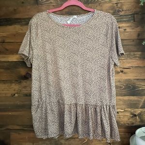 Leopard print tshirt